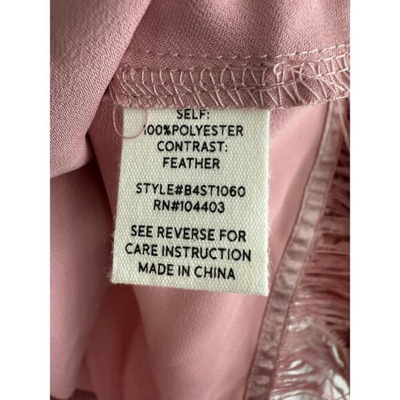 Blu Pepper Women’s Spaghetti Strap Cowl Neck Feather Fringe Top Size Medium NWT - Picture 6 of 7